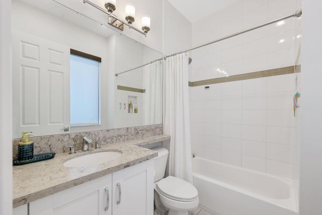 9275 Biaggio Road, Boca Raton, FL 33496