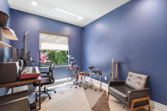 9275 Biaggio Road, Boca Raton, FL 33496