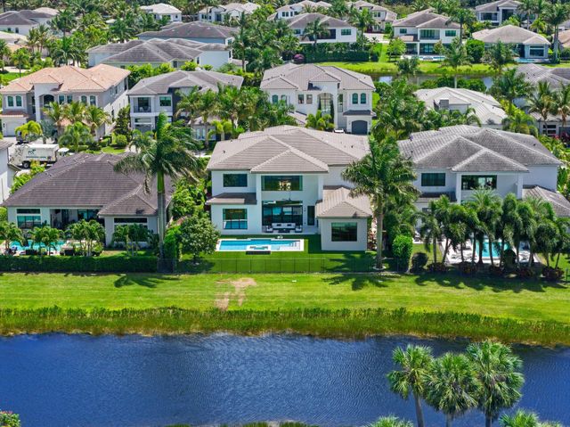 9275 Biaggio Road, Boca Raton, FL 33496
