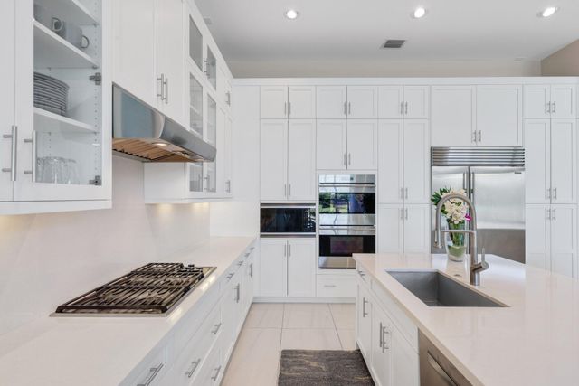 9275 Biaggio Road, Boca Raton, FL 33496