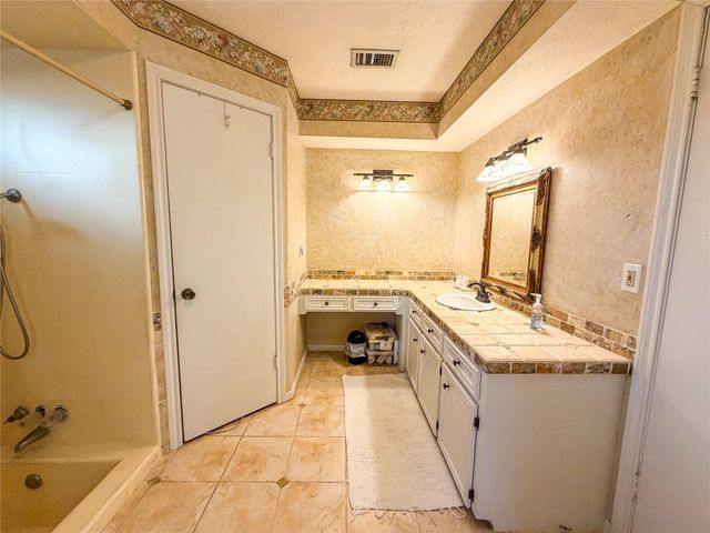 4023 Oxhill Road, Spring, TX 77388