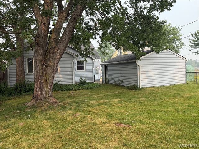 147 North Ellwood Avenue, Tonawanda, NY 14223