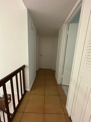 2100 WHITE PINE Circle D, Greenacres, FL 33415