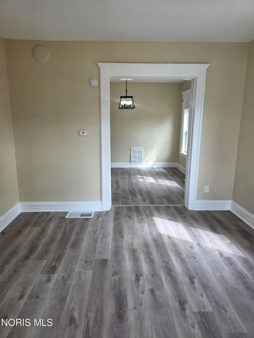 363 Parker Avenue, Toledo, OH 43605