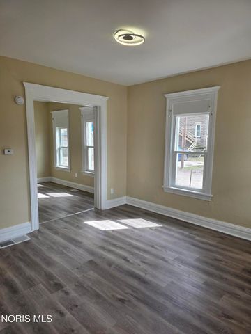 363 Parker Avenue, Toledo, OH 43605