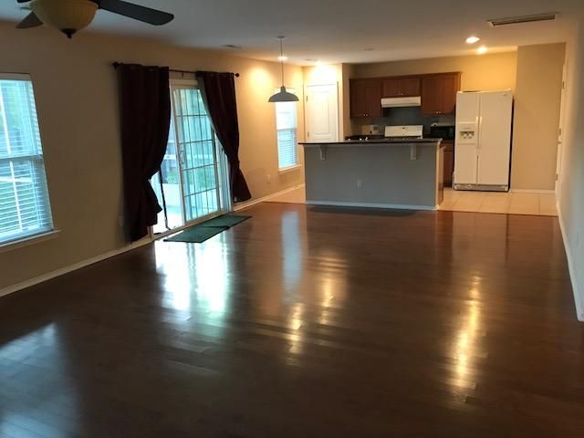 7003 Bellflower Lane, Hanahan, SC 29410