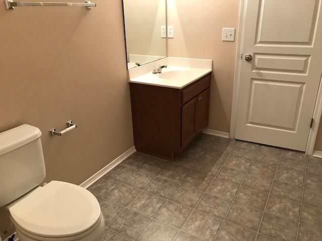 7003 Bellflower Lane, Hanahan, SC 29410