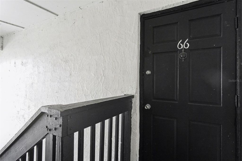 Image 3 of property listing at 2535 N ALAFAYA TRAIL 66, Orlando, FL 32826