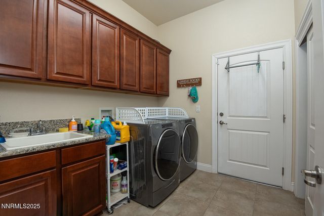 1114 Galante Road, Minden, NV 89423