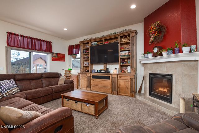 1114 Galante Road, Minden, NV 89423