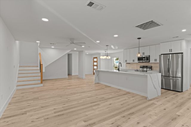 15655 Regal Hill Circle, Dallas, TX 75248