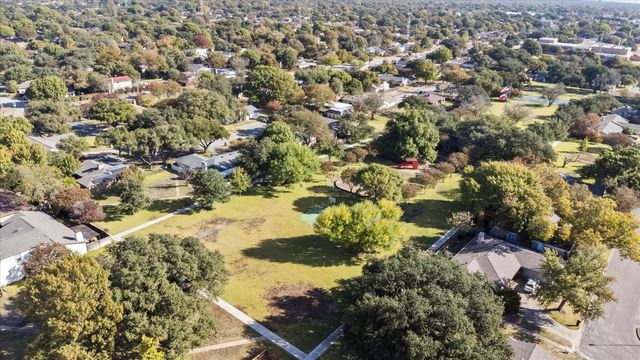 15655 Regal Hill Circle, Dallas, TX 75248