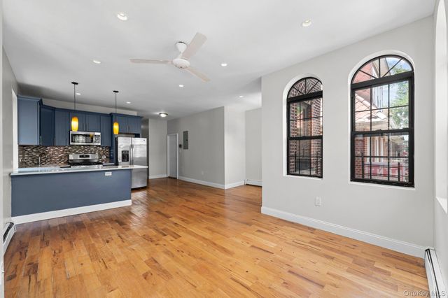746 E 219th Street, Bronx, NY 10467