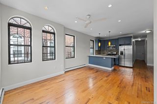746 E 219th Street, Bronx, NY 10467