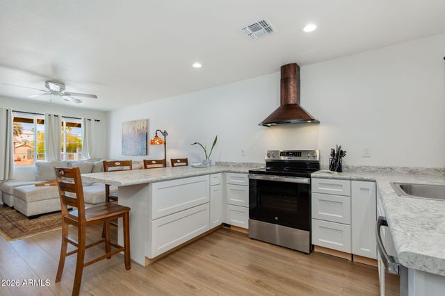 1131 W ROMO JONES Street, Tempe, AZ 85281