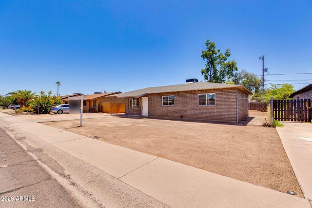 1131 W ROMO JONES Street, Tempe, AZ 85281