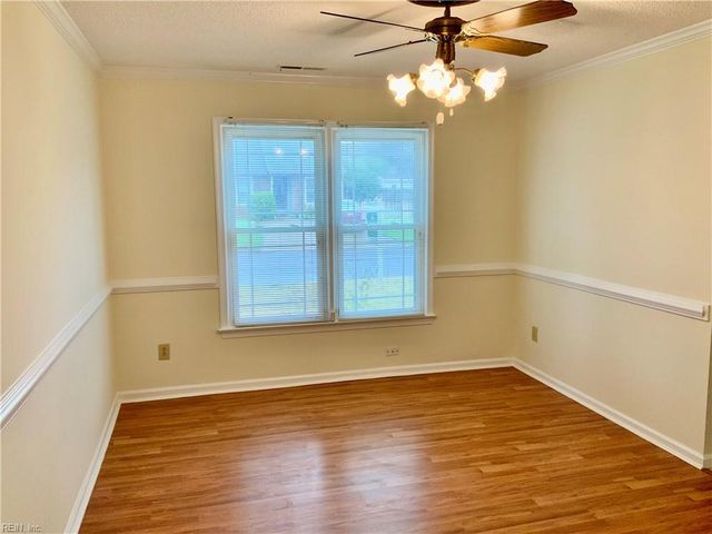 900 Pendergrass CT, Virginia Beach, VA 23454