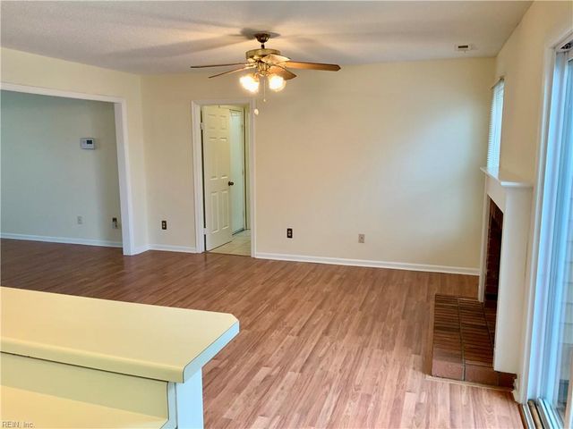 900 Pendergrass CT, Virginia Beach, VA 23454