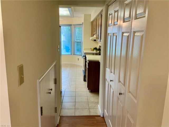 900 Pendergrass CT, Virginia Beach, VA 23454