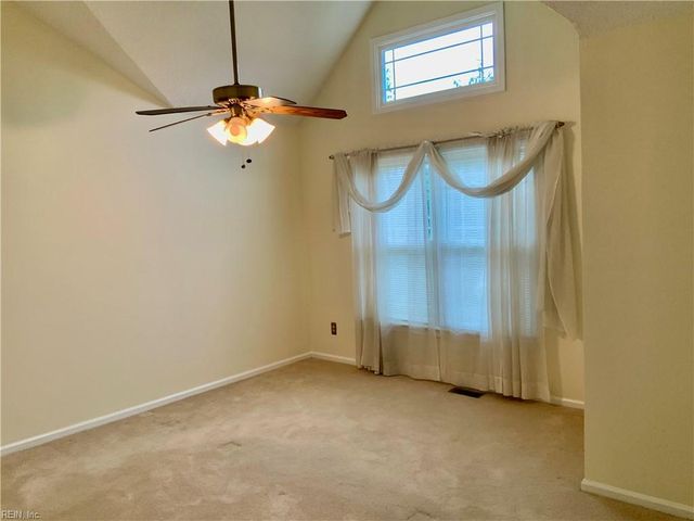 900 Pendergrass CT, Virginia Beach, VA 23454