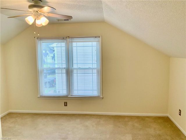 900 Pendergrass CT, Virginia Beach, VA 23454