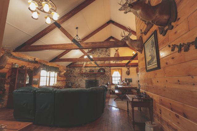1047 Nelson Harrison, Evensville, TN 37332