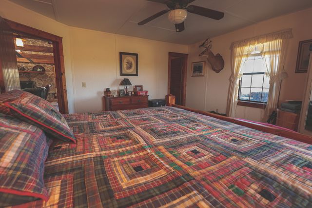 1047 Nelson Harrison, Evensville, TN 37332