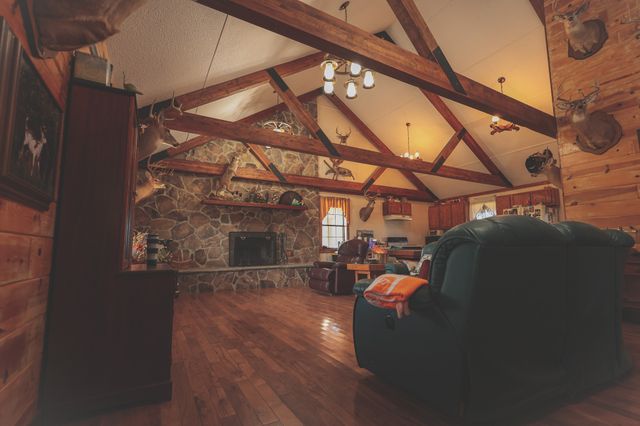 1047 Nelson Harrison, Evensville, TN 37332