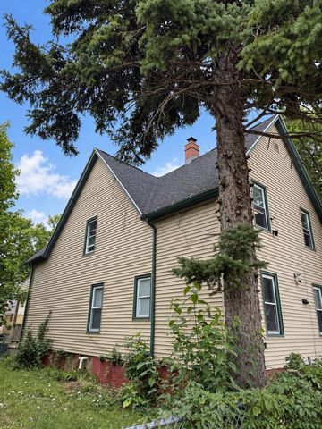 3545 N 26th STREET, Milwaukee, WI 53206