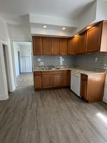 3545 N 26th STREET, Milwaukee, WI 53206