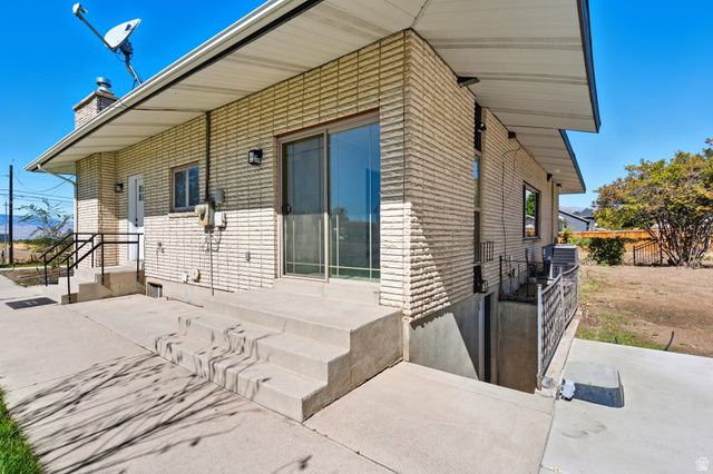 1616 N 2100 W, Provo, UT 84604