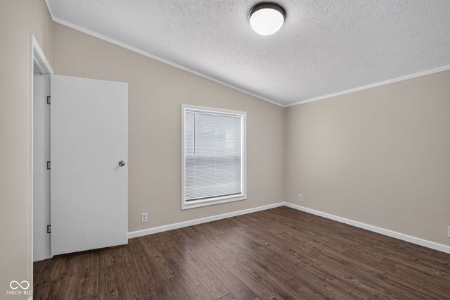 99 N Brewer Street, Greenwood, IN 46142