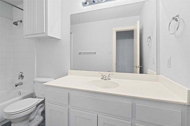 1136 Pedernales Trail, Irving, TX 75063