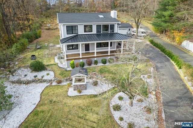 17 Rockaway Valley Road, Montville Township, NJ 07045