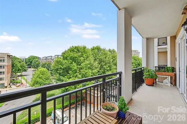 4620 Piedmont Row Drive 418, Charlotte, NC 28210