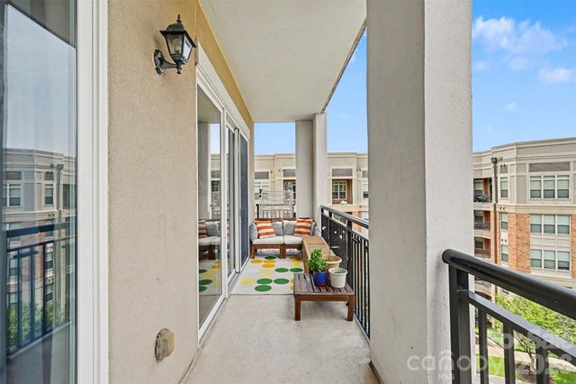 4620 Piedmont Row Drive 418, Charlotte, NC 28210