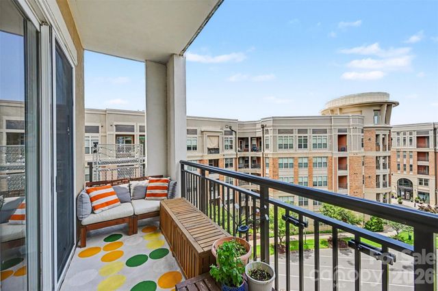 4620 Piedmont Row Drive 418, Charlotte, NC 28210