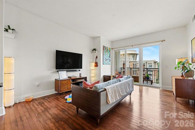 4620 Piedmont Row Drive 418, Charlotte, NC 28210