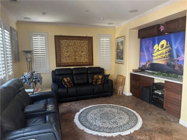 16 Bower Lane, Mission Viejo, CA 92694