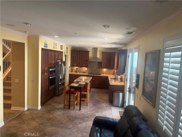 16 Bower Lane, Mission Viejo, CA 92694