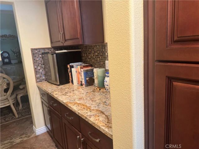 16 Bower Lane, Mission Viejo, CA 92694