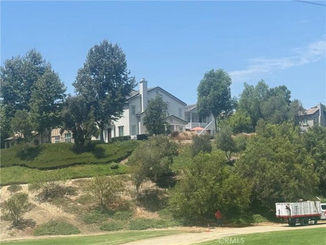 16 Bower Lane, Mission Viejo, CA 92694