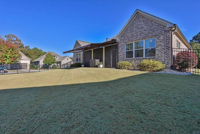 3848 Heirloom Loop Court, Buford, GA 30519