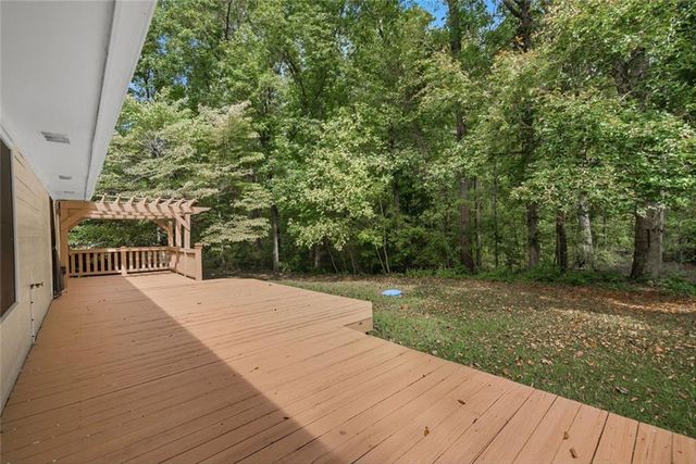 2986 Acworth Due West NW Road, Kennesaw, GA 30152