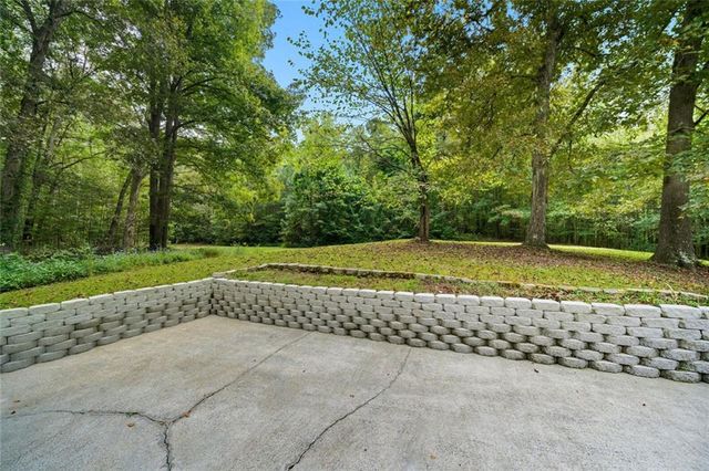 2986 Acworth Due West NW Road, Kennesaw, GA 30152