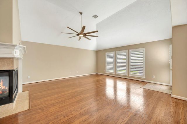 2806 Sea Channel Drive, Seabrook, TX 77586