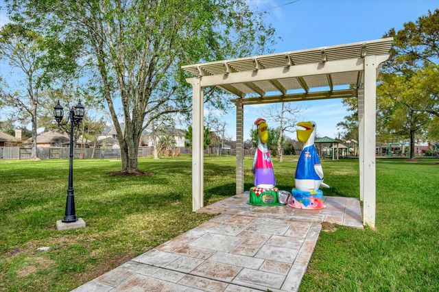 2806 Sea Channel Drive, Seabrook, TX 77586