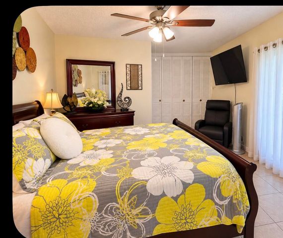 5780 W Fernley Drive W 149, West Palm Beach, FL 33415