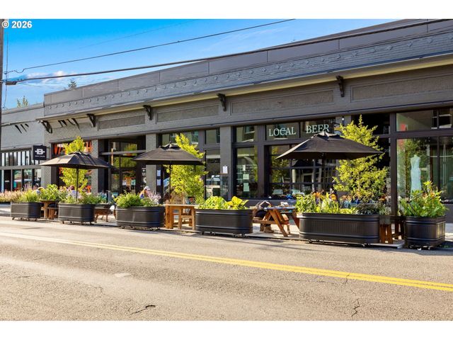 5934 Ne 16TH Ave, Portland, OR 97211