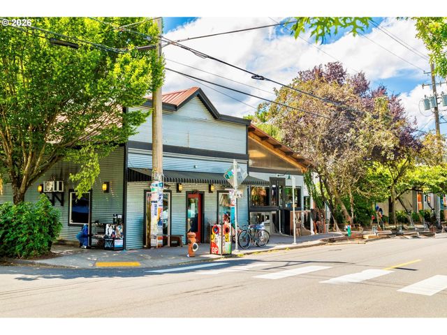 5934 Ne 16TH Ave, Portland, OR 97211